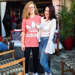 Meet your Posher, Carly